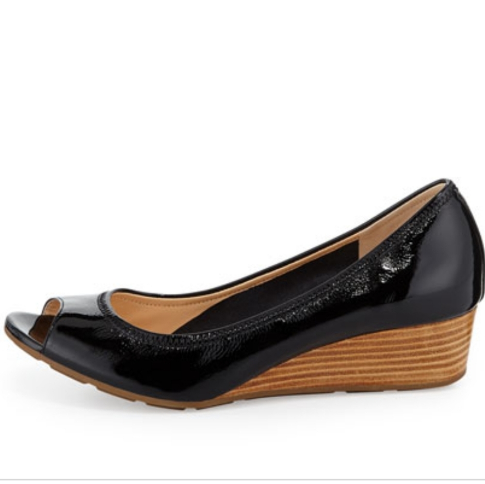 EUC COLE HAAN NIKE AIR TALI PATENT WEDGES